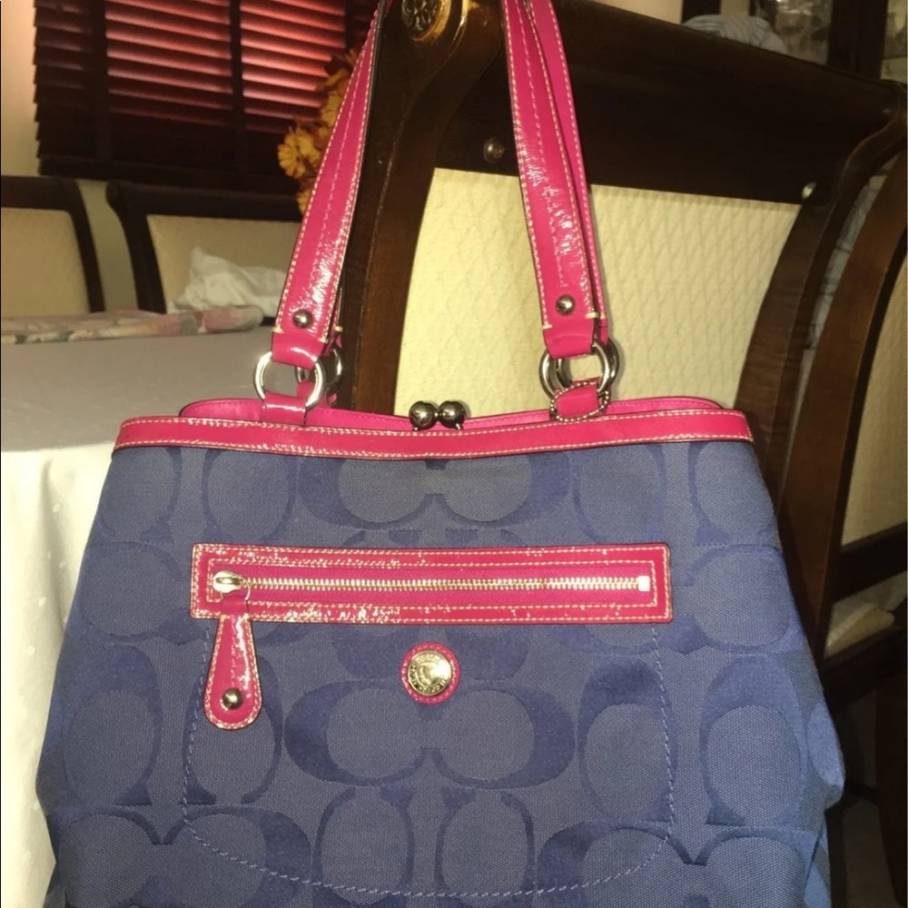 Coach Navy Signature Tote with Hot Pink Trim - Picture 2 of 16